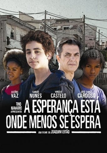 Poster de A Esperança Está Onde Menos Se Espera