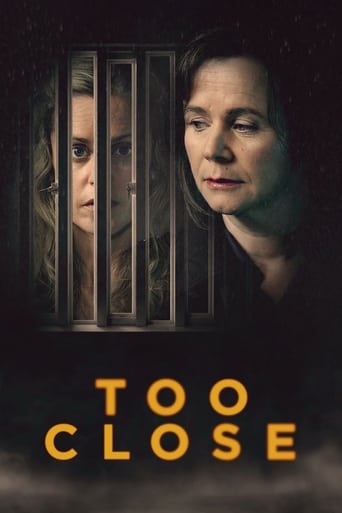 Poster de Too Close